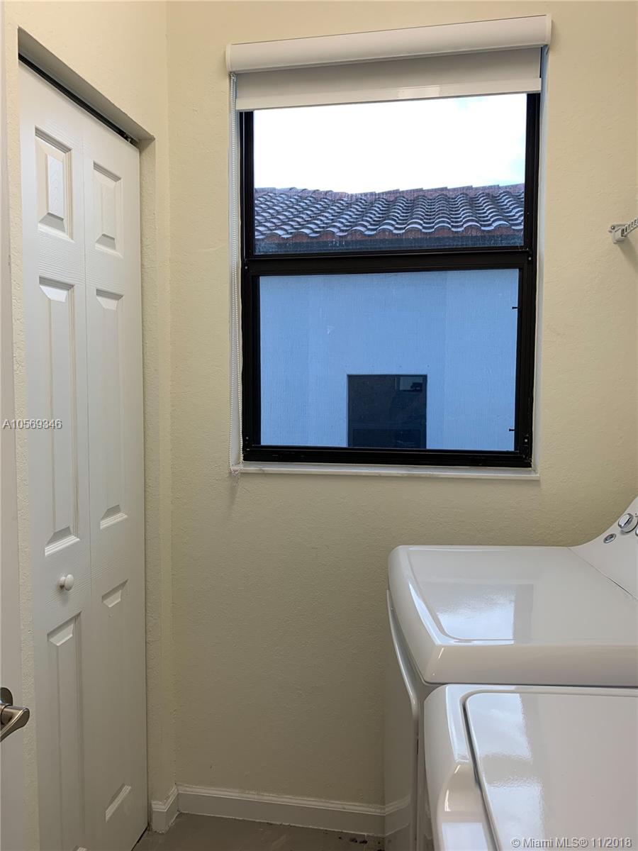 COCO PALM ESTATES - Residential