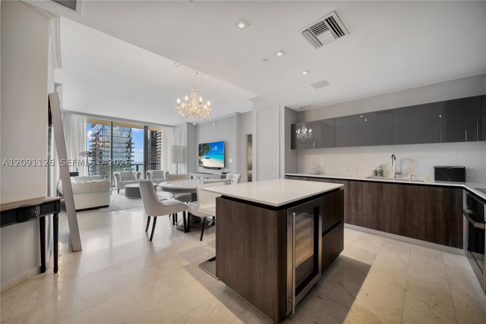 88 SW 7th St 3205