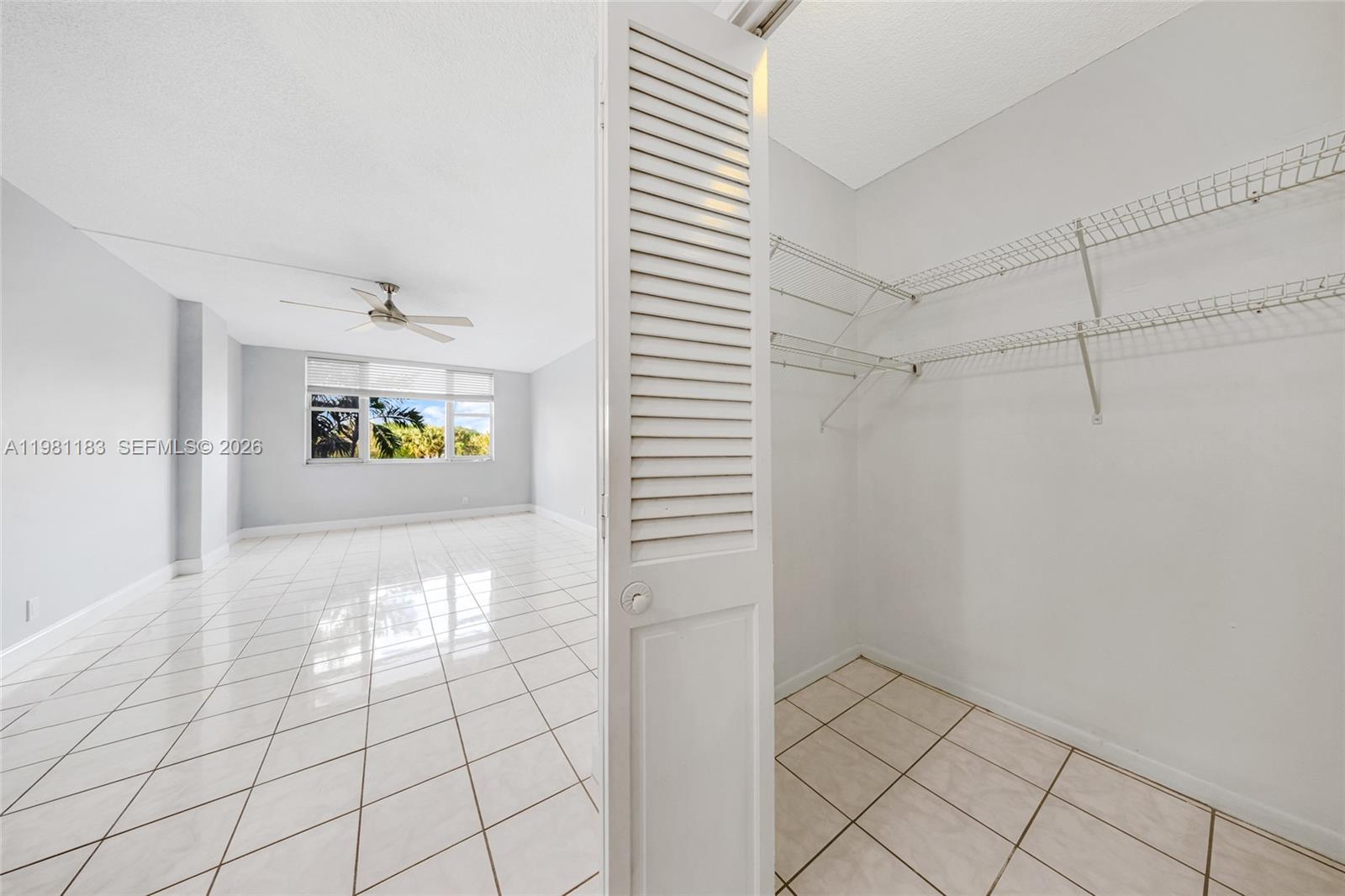 HILLCREST EAST NO 22 COND - Residential