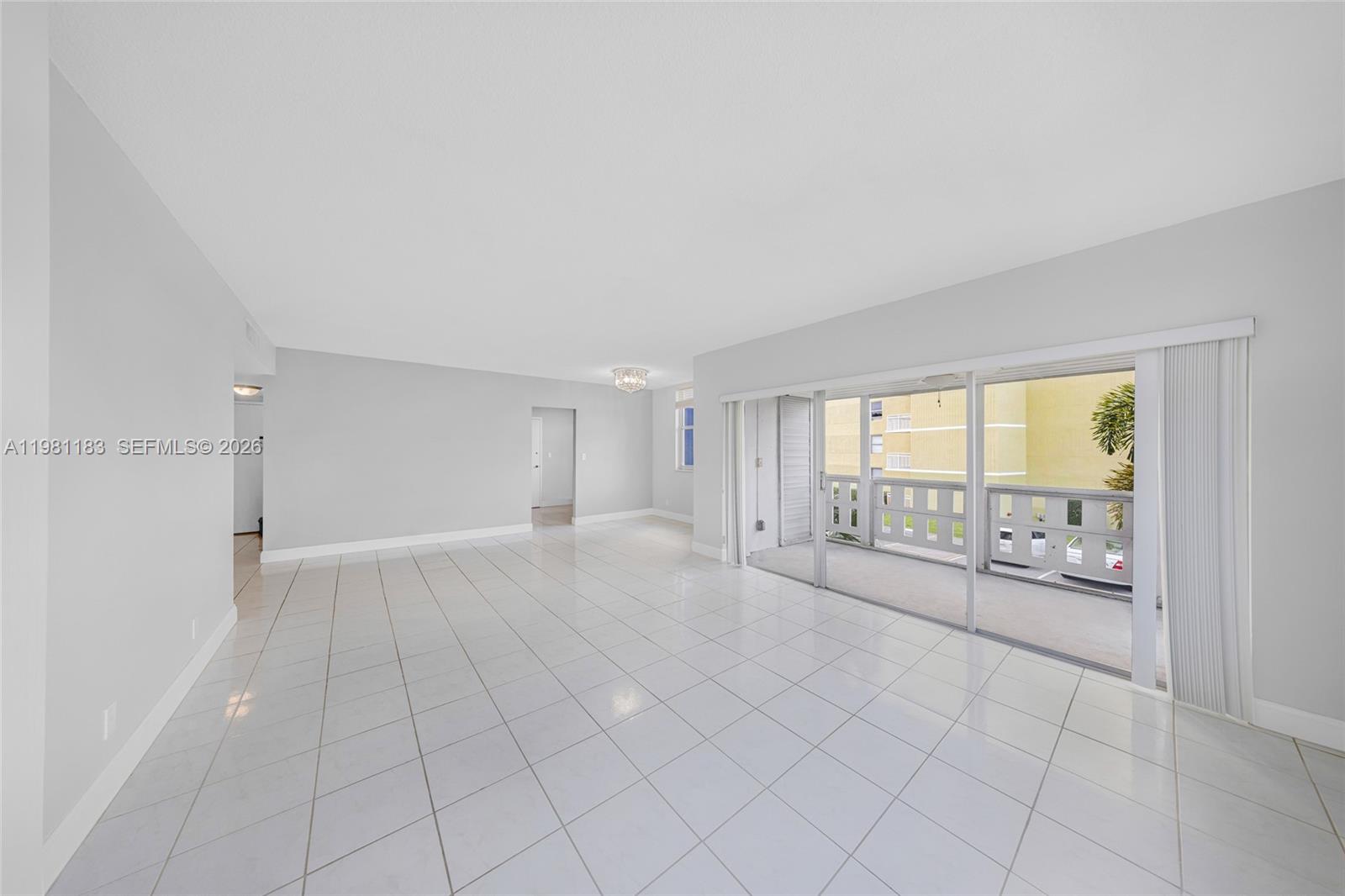 HILLCREST EAST NO 22 COND - Residential