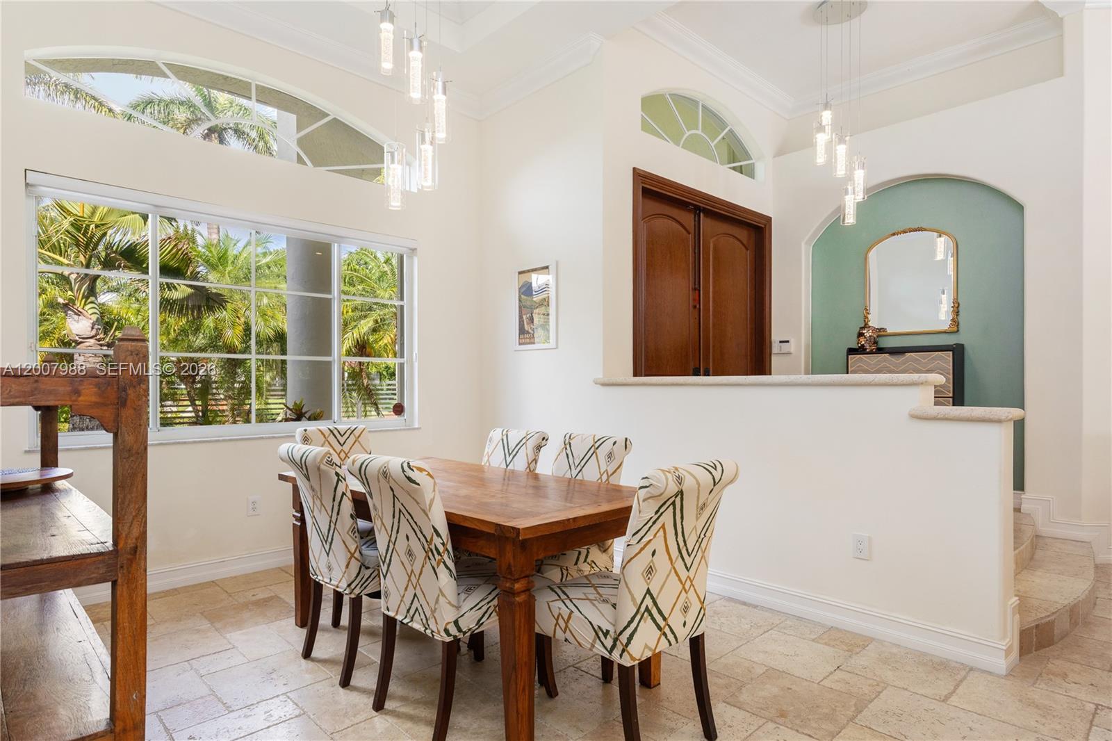 TWENTY OAKS - Residential