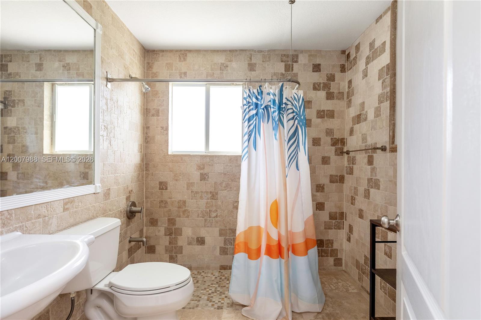 TWENTY OAKS - Residential