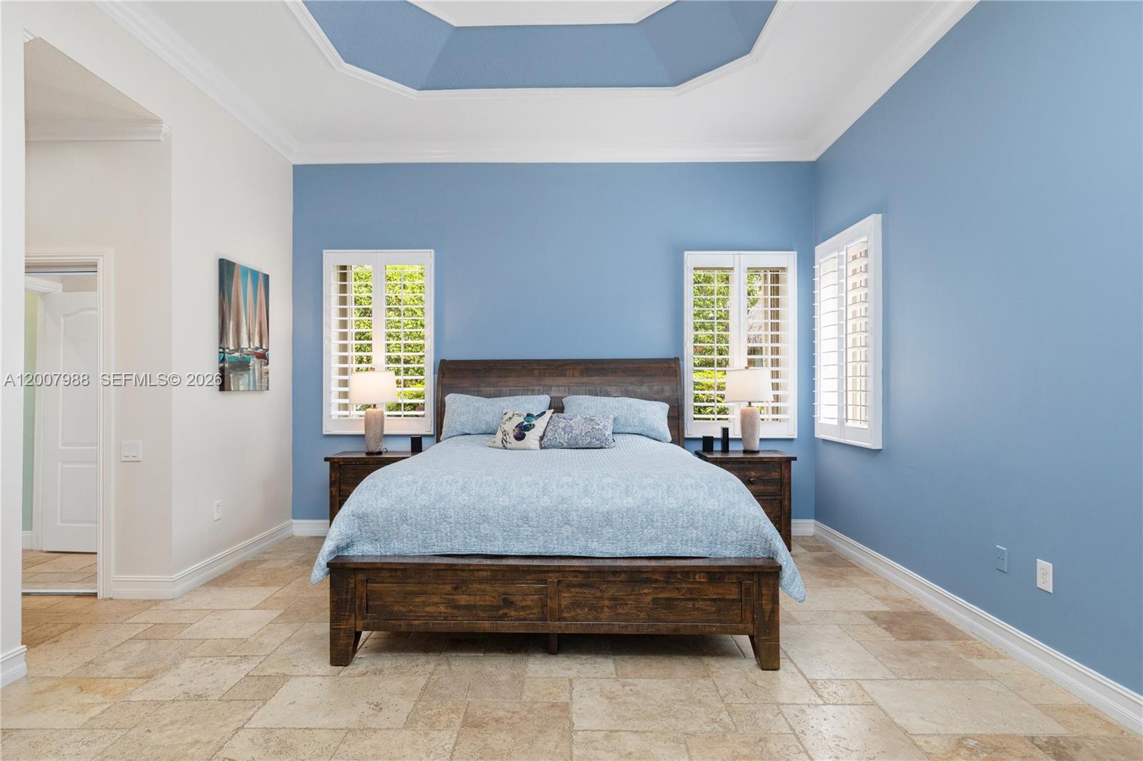 TWENTY OAKS - Residential