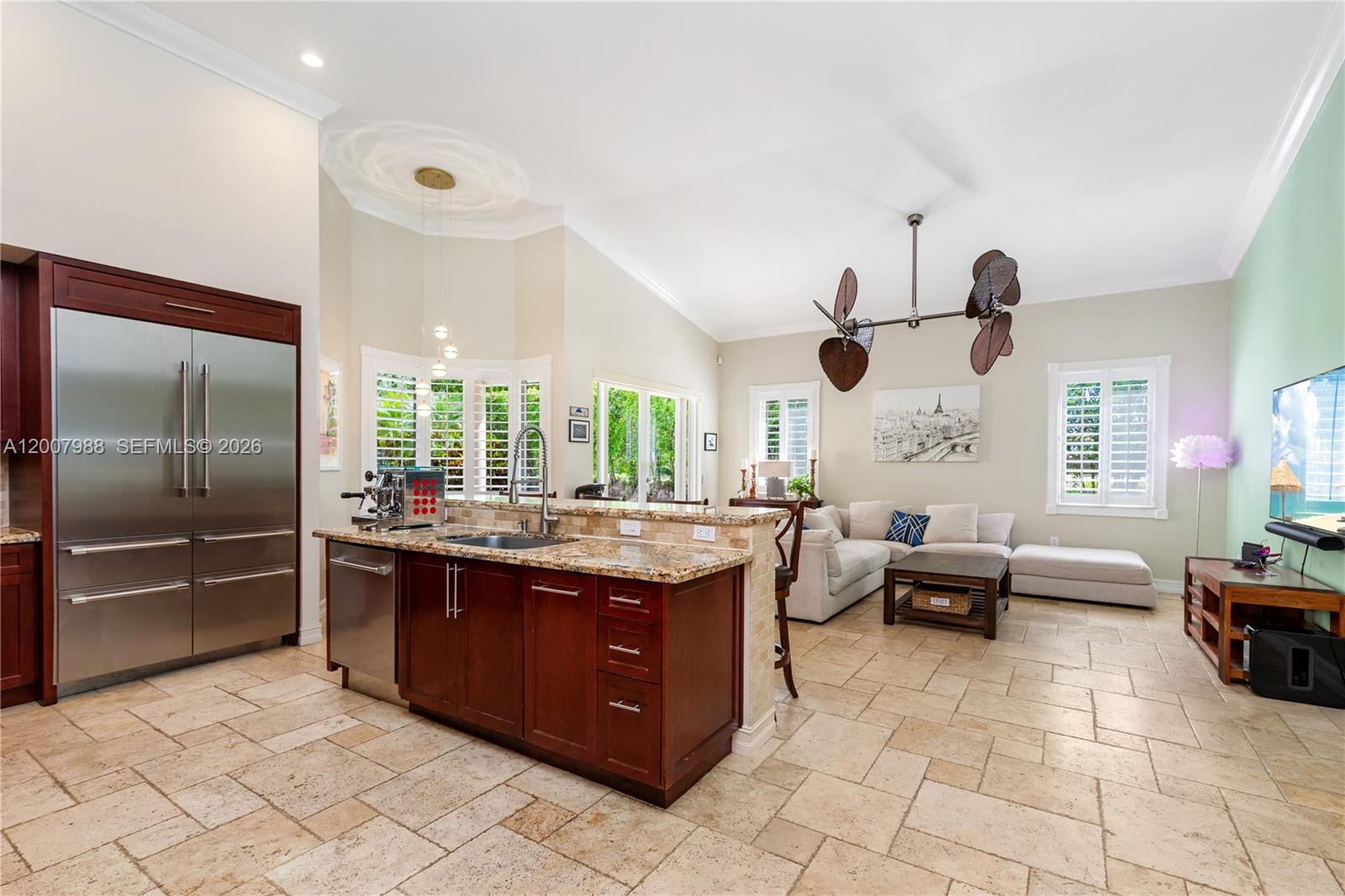 TWENTY OAKS - Residential