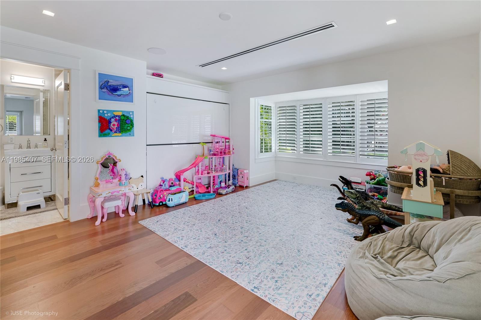 MARY W DORN HOMESTEAD - Residential