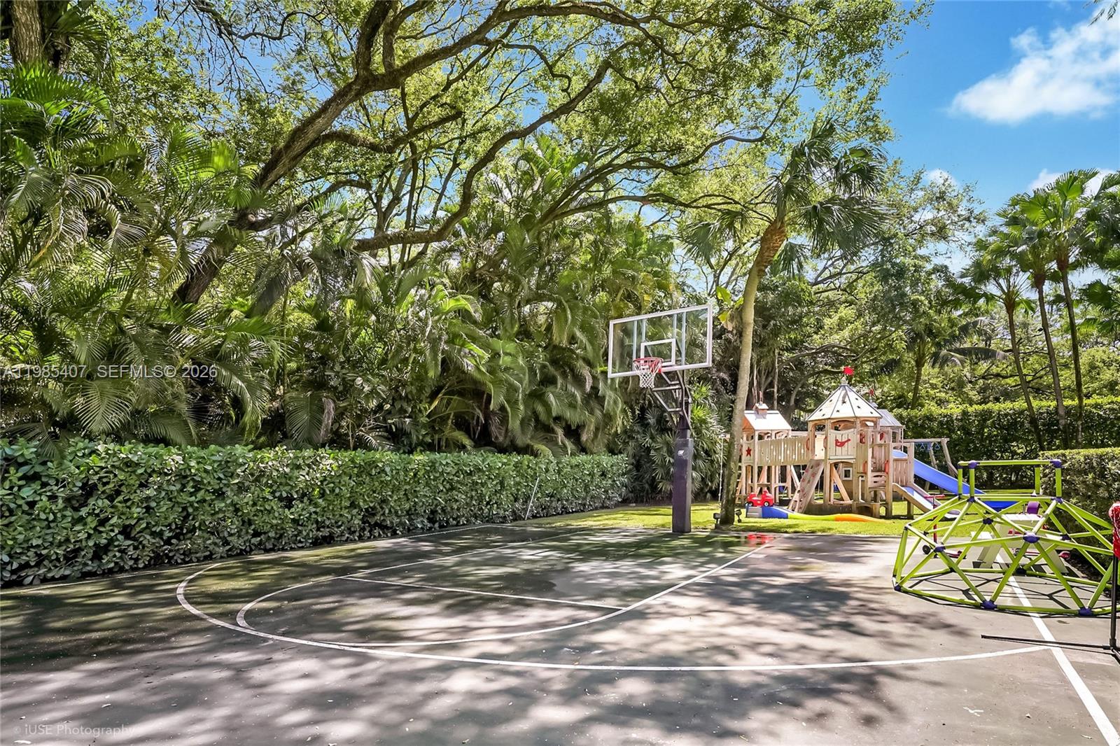MARY W DORN HOMESTEAD - Residential