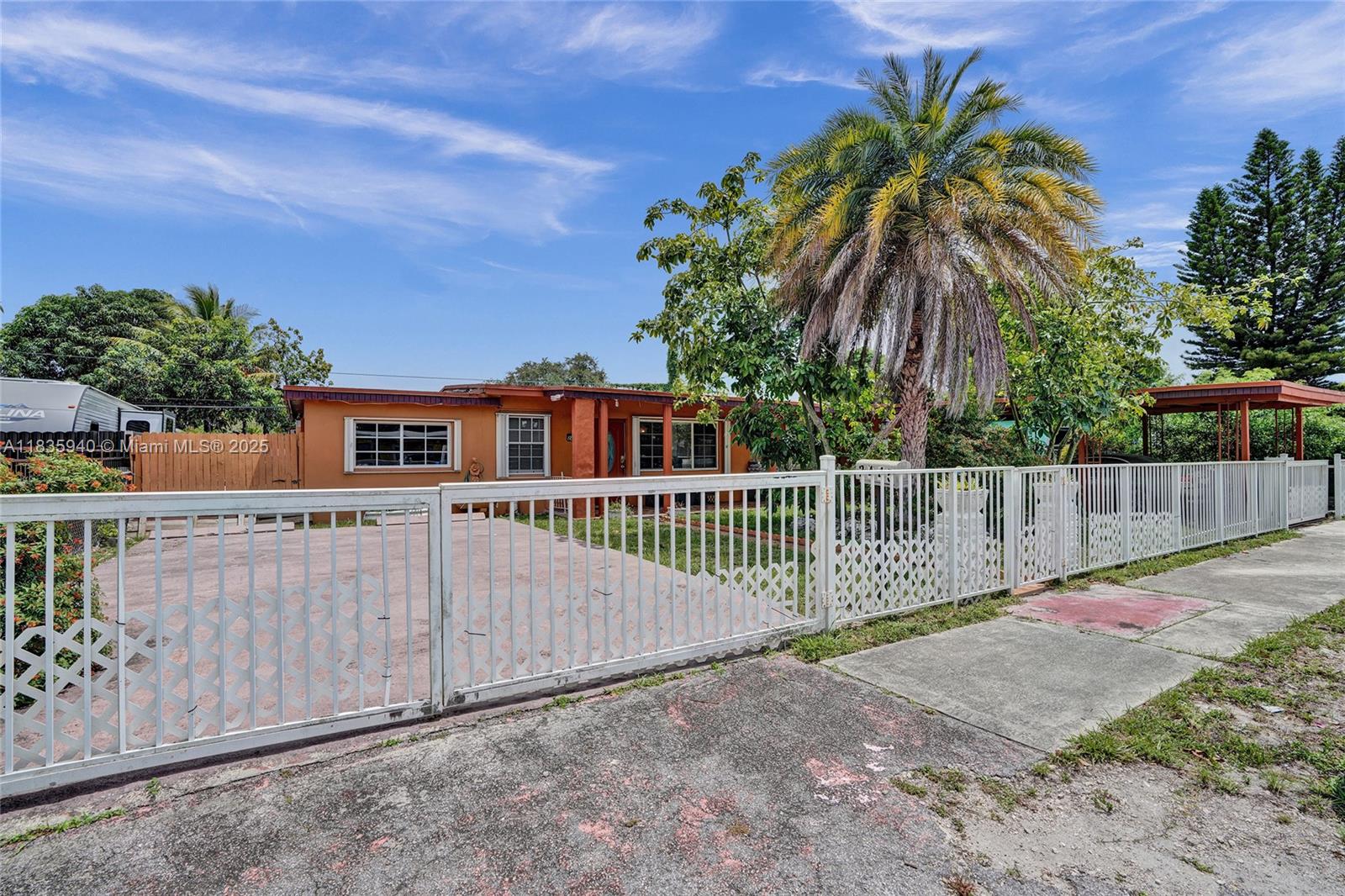 Spacious single family home offering endless potential in a rapidly growing community! This property features a large backyard with plenty of room to add a pool, outdoor entertaining area, or garden oasis. Perfect for first-time homebuyers ready to add their personal touch or investors with a vision to create value. The home boasts a well laid out floor plan with generous living spaces and natural light throughout. Located near shops, restaurants, major highways, schools, parks, public transit, and new developments this is your chance to own in an area on the rise. This incredible opportunity to invest in both a home and a community with a bright future!