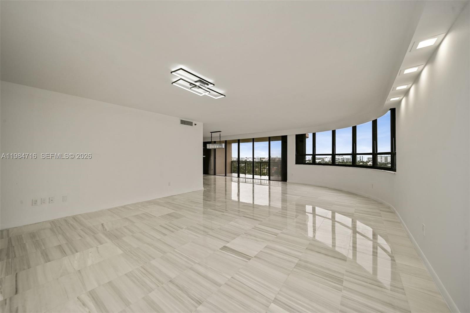 THE TIFFANY OF BAL HARBOUR - Residential