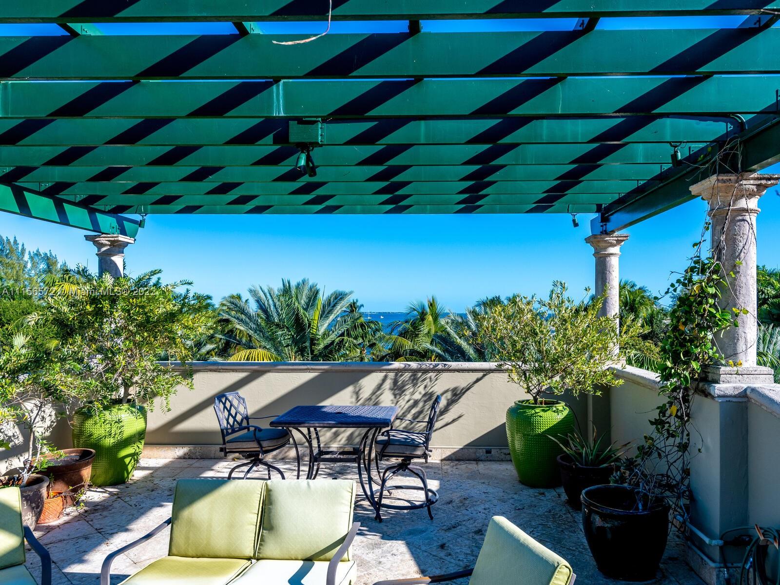 HUGHES COVE - Residential