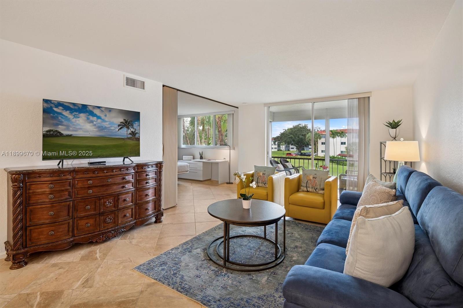 HOLLYBROOK GOLF - Residential