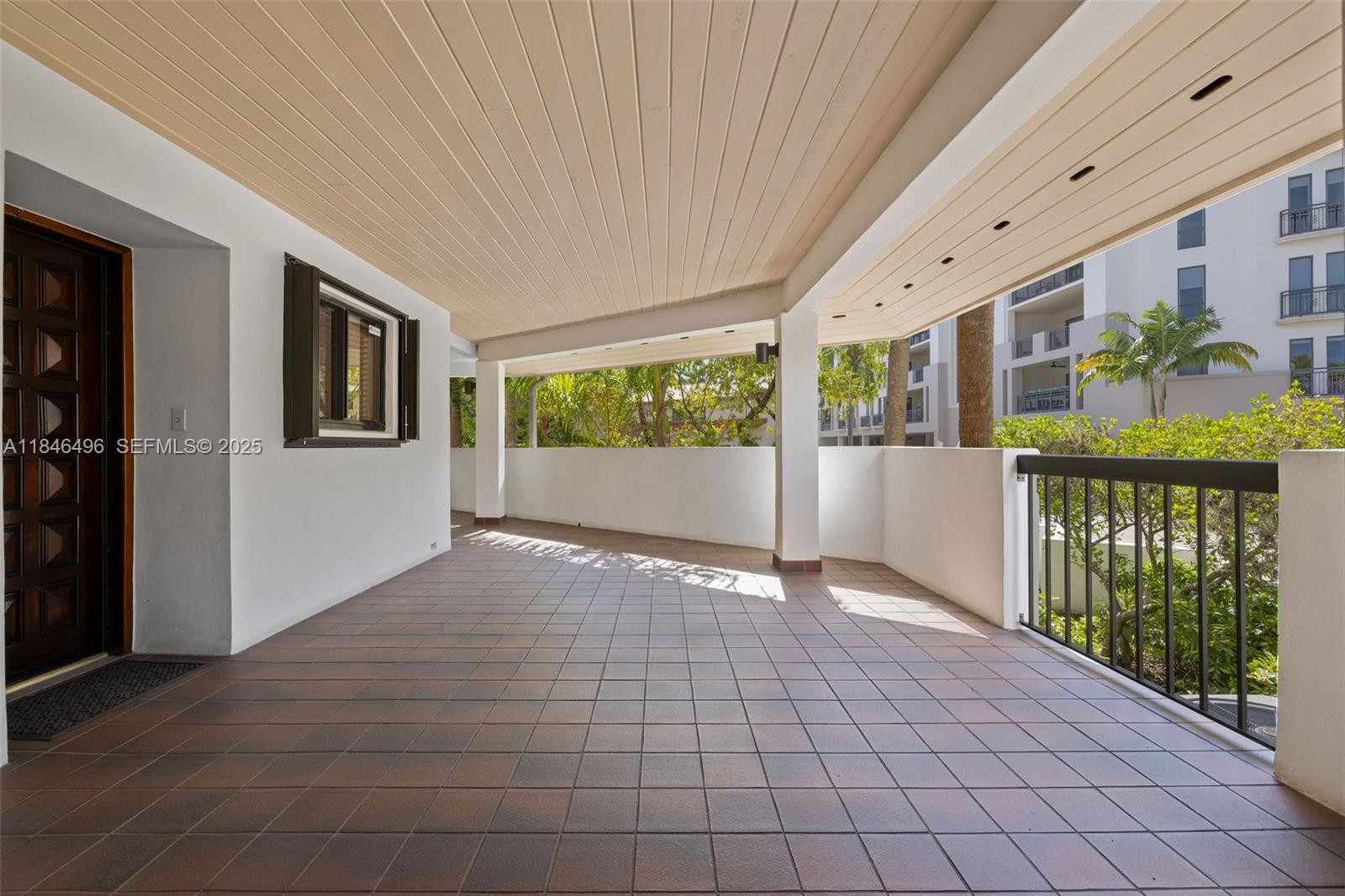 BILTMORE COURT VILLAS CON - Residential