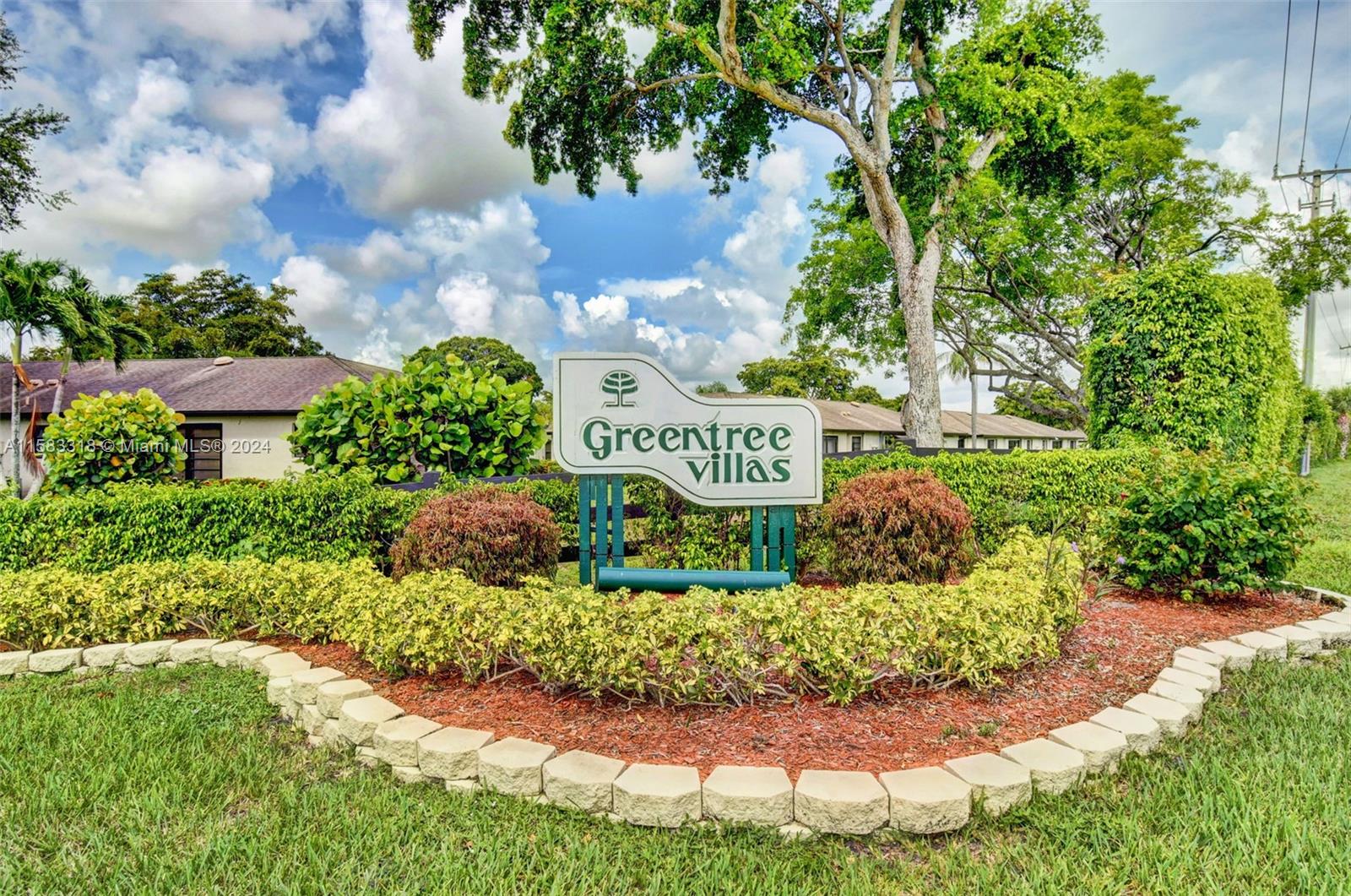 Beautiful Villa in 55+ community, 2 bed, 2 bath, spacious walk in closets, beautifully updated bathrooms and kitchen, may rent furnished or unfurnished. Amenities include Clubhouse , Pool , Billiards great friendly neighbors and the best Florida lifestyle near all major highways, close to airport and beaches, exciting night life with your choice of dining options, shopping malls and fun day or evening adventures. Come experience Greentree Villas located in Boynton Beach.