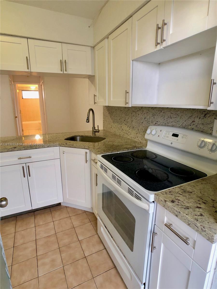 1620 West Ave 603