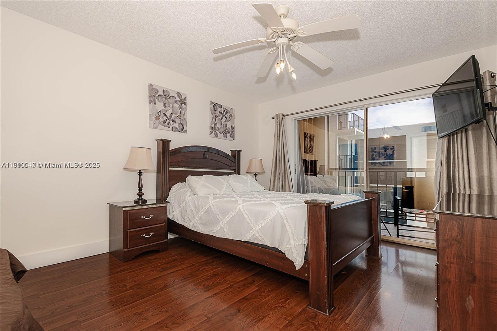 LE CARTIER CONDO - Residential Lease