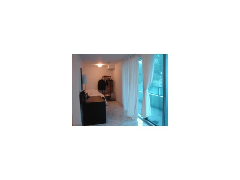 FOUR MIDTOWN MIAMI CONDO - Residential Lease