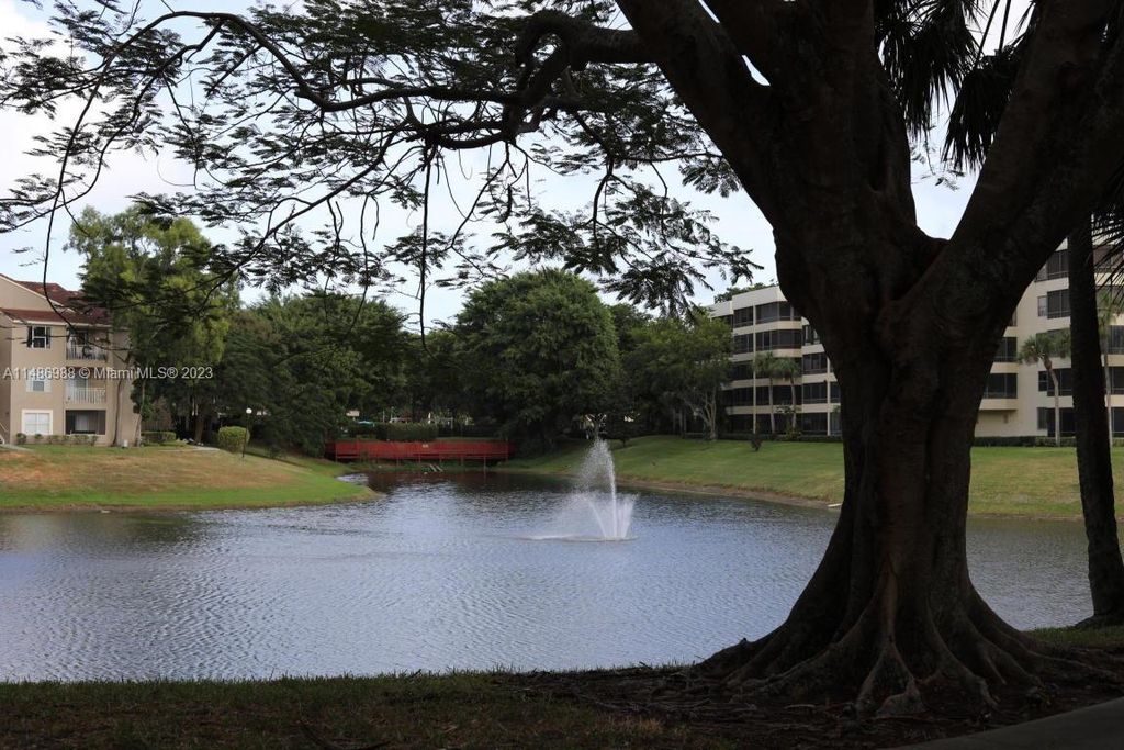 Photo of 1845 Palm Cove Blvd #8-206, Delray Beach, FL 33445 (MLS # A11486988)