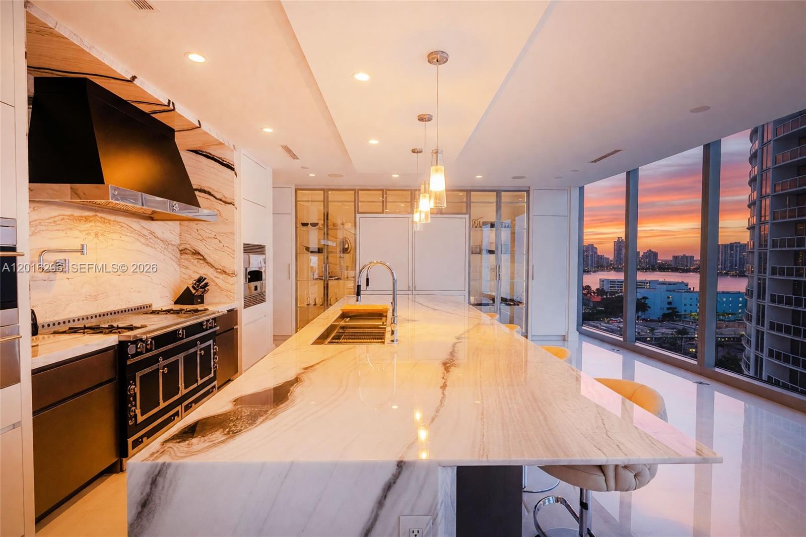 NORTH BISCAYNE BEACH AMEN - Residential