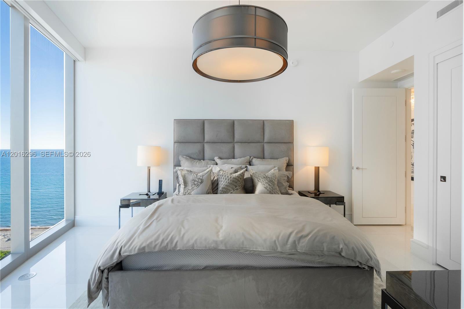 NORTH BISCAYNE BEACH AMEN - Residential