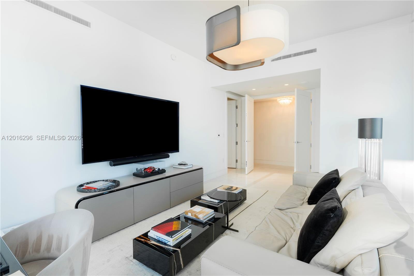 NORTH BISCAYNE BEACH AMEN - Residential