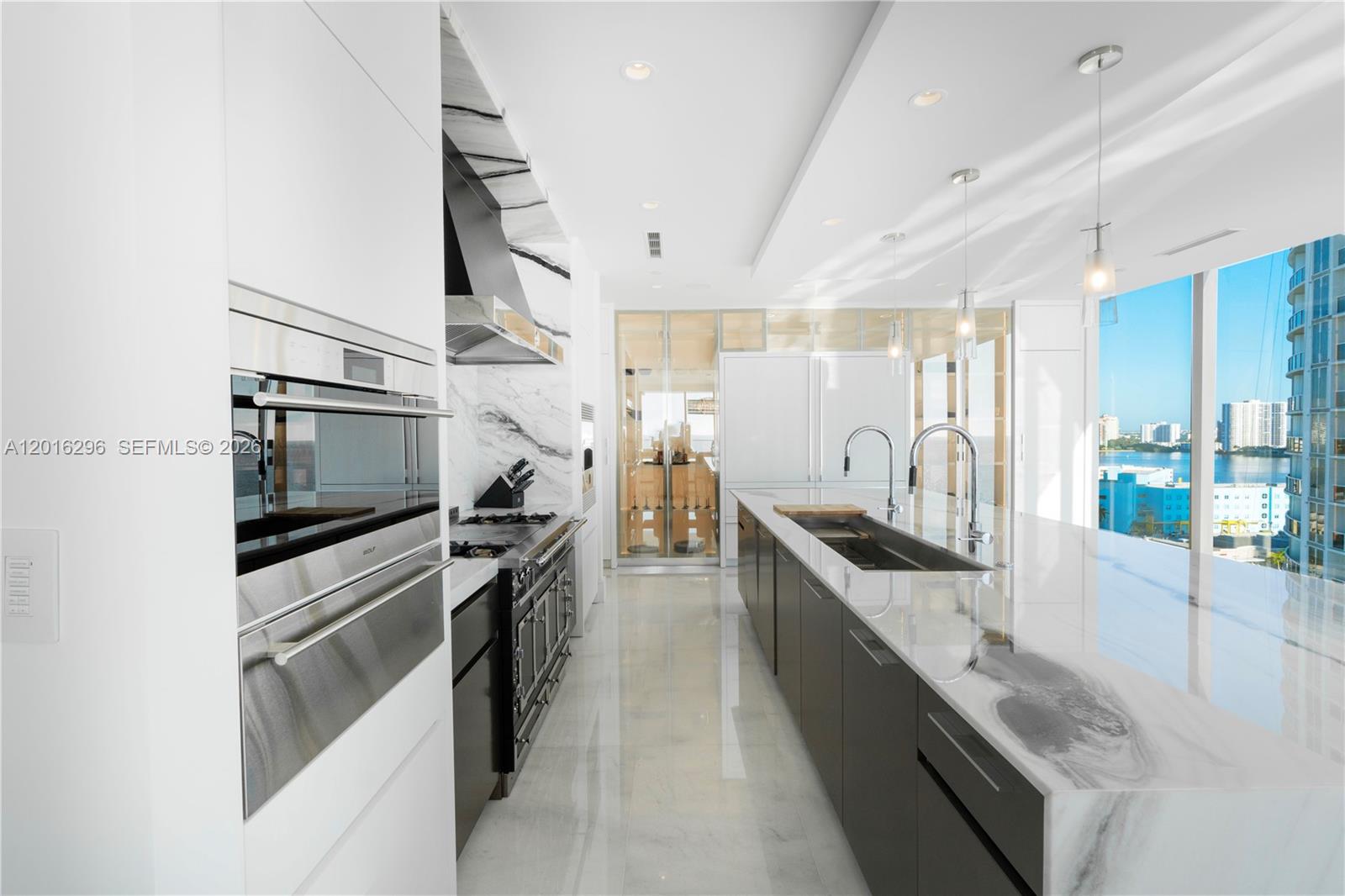 NORTH BISCAYNE BEACH AMEN - Residential