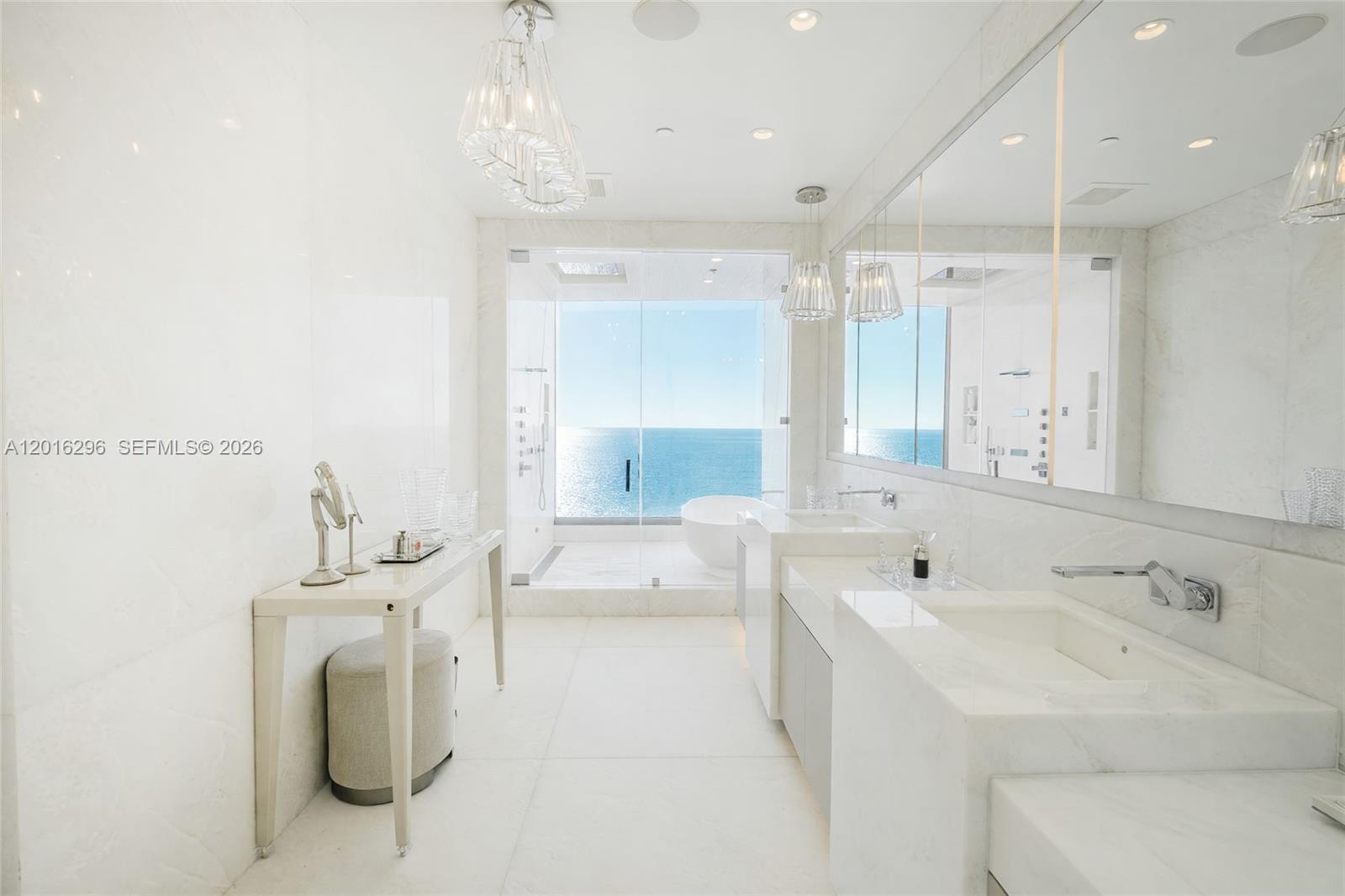 NORTH BISCAYNE BEACH AMEN - Residential