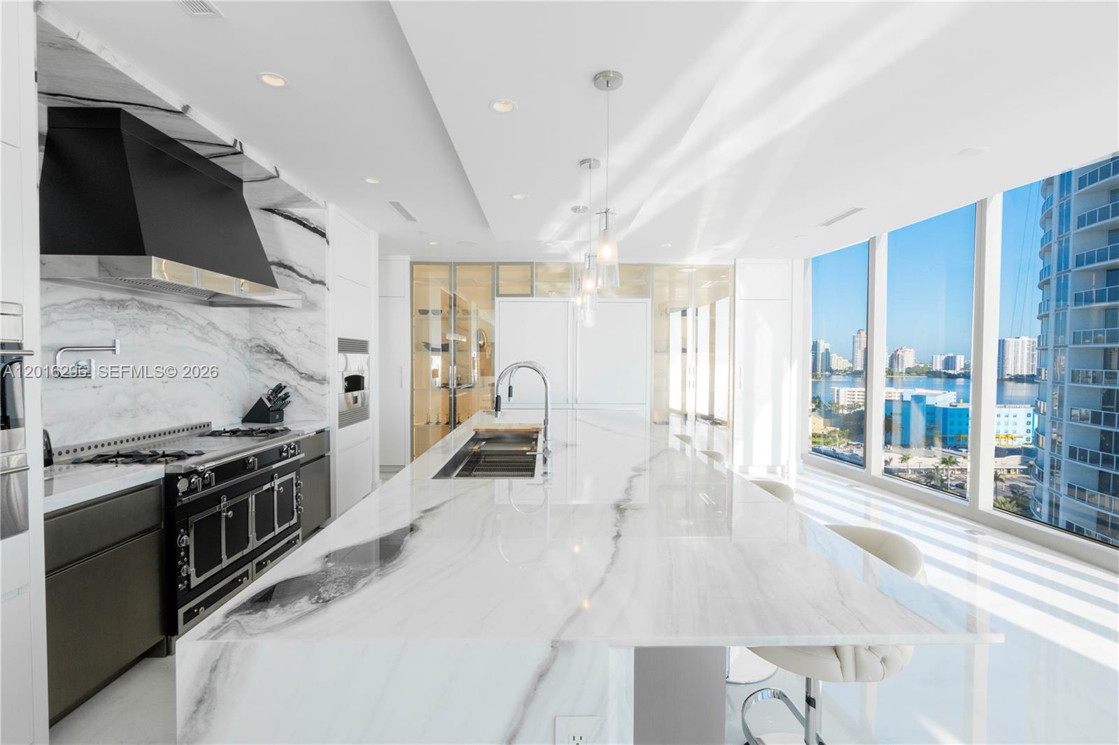 NORTH BISCAYNE BEACH AMEN - Residential