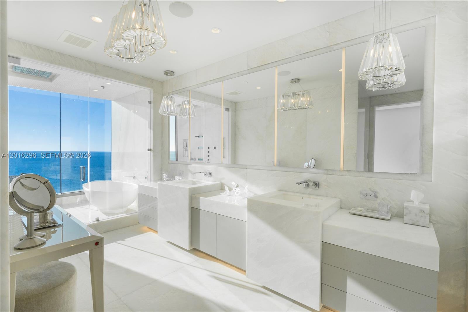 NORTH BISCAYNE BEACH AMEN - Residential