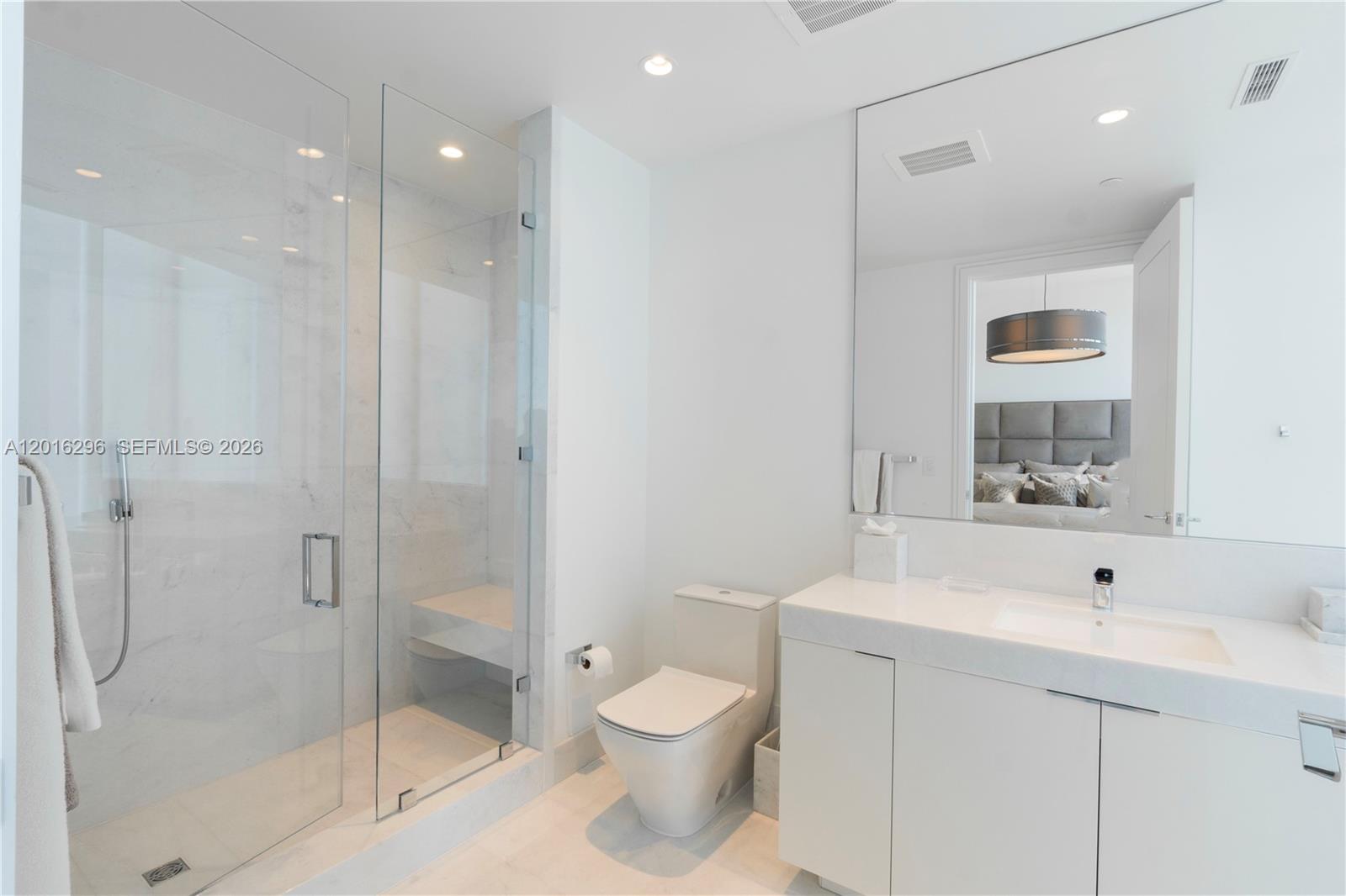 NORTH BISCAYNE BEACH AMEN - Residential