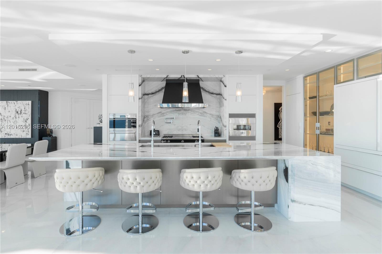 NORTH BISCAYNE BEACH AMEN - Residential