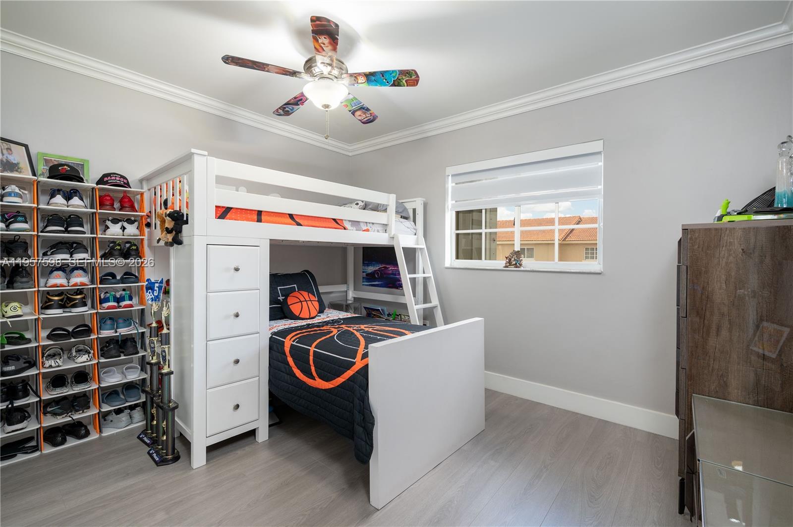 P A AT WEST SUNSET - Residential