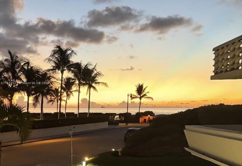 Photo of 100 Sunrise Ave #217, Palm Beach, FL 33480 (MLS # A11871514)