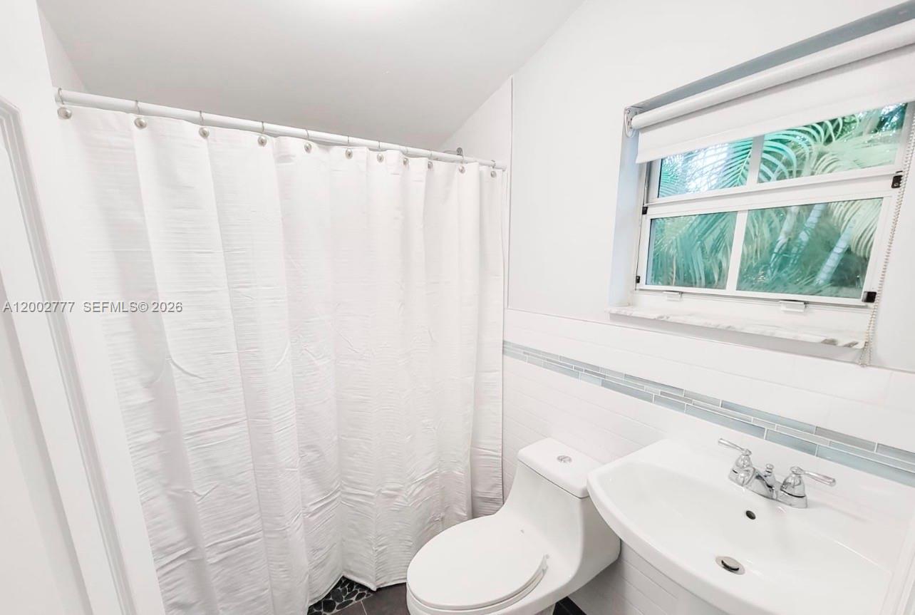 EAST SHENANDOAH - Residential