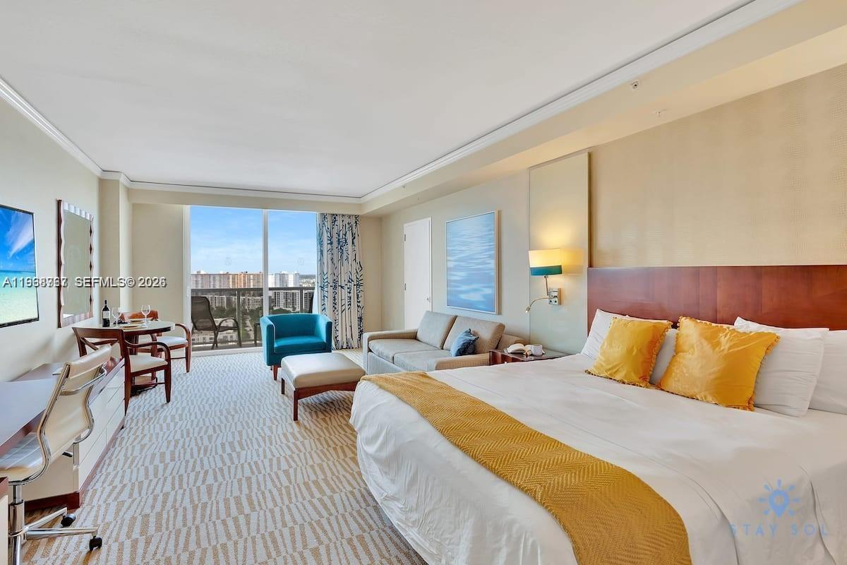 TRUMP INTERNATIONAL SONES - Residential