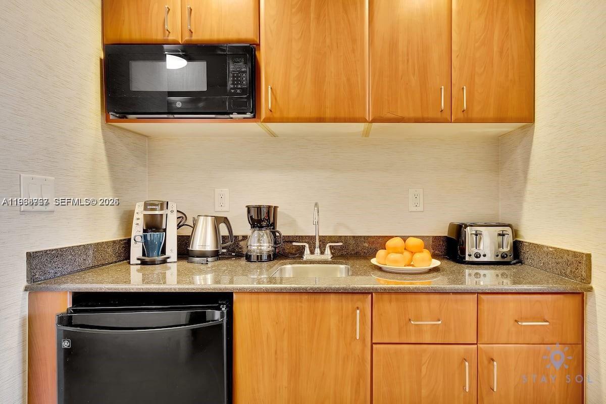 TRUMP INTERNATIONAL SONES - Residential