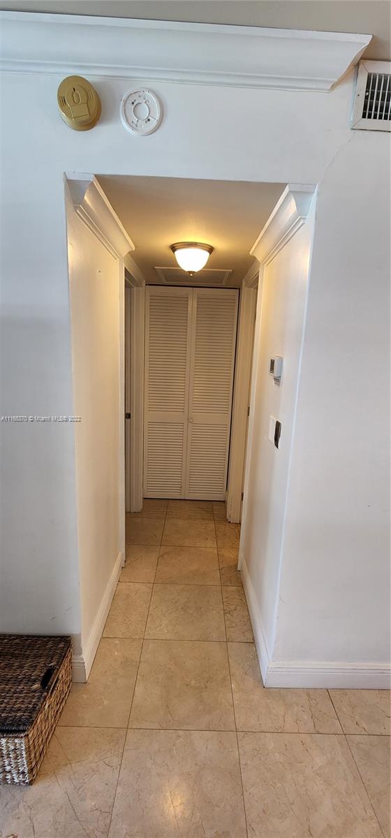 TIDES ON HOLLYWOOD BEACH - Residential