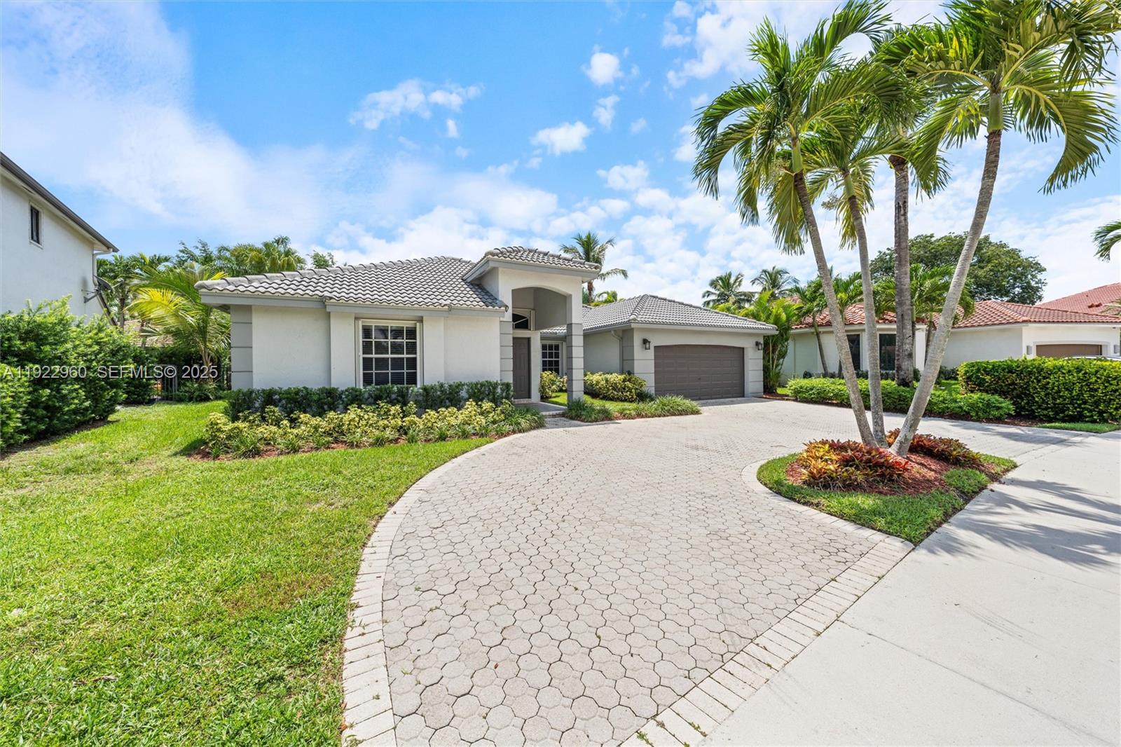 Jardin - Residential Lease