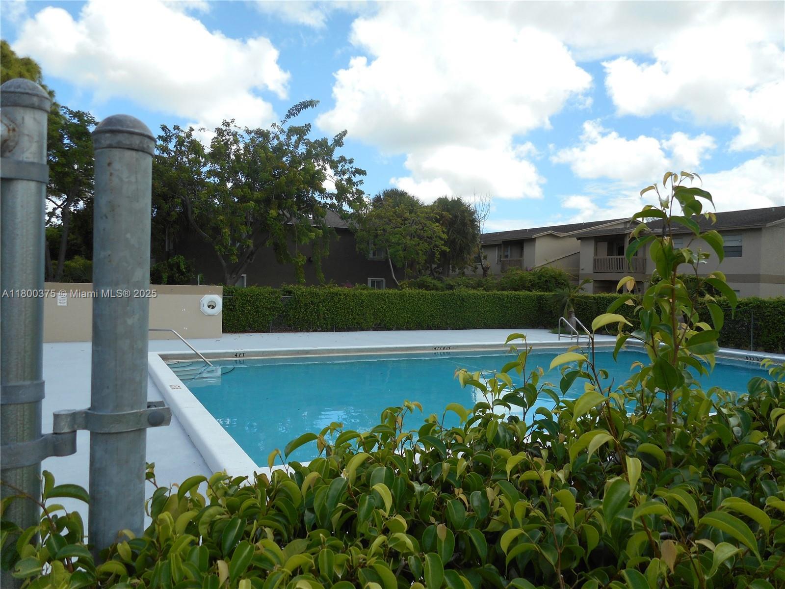 ABBEY PARK GARDENS I COND - Residential Lease