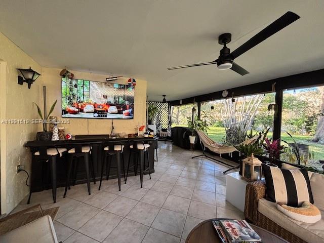 BANYAN LAKES - Residential