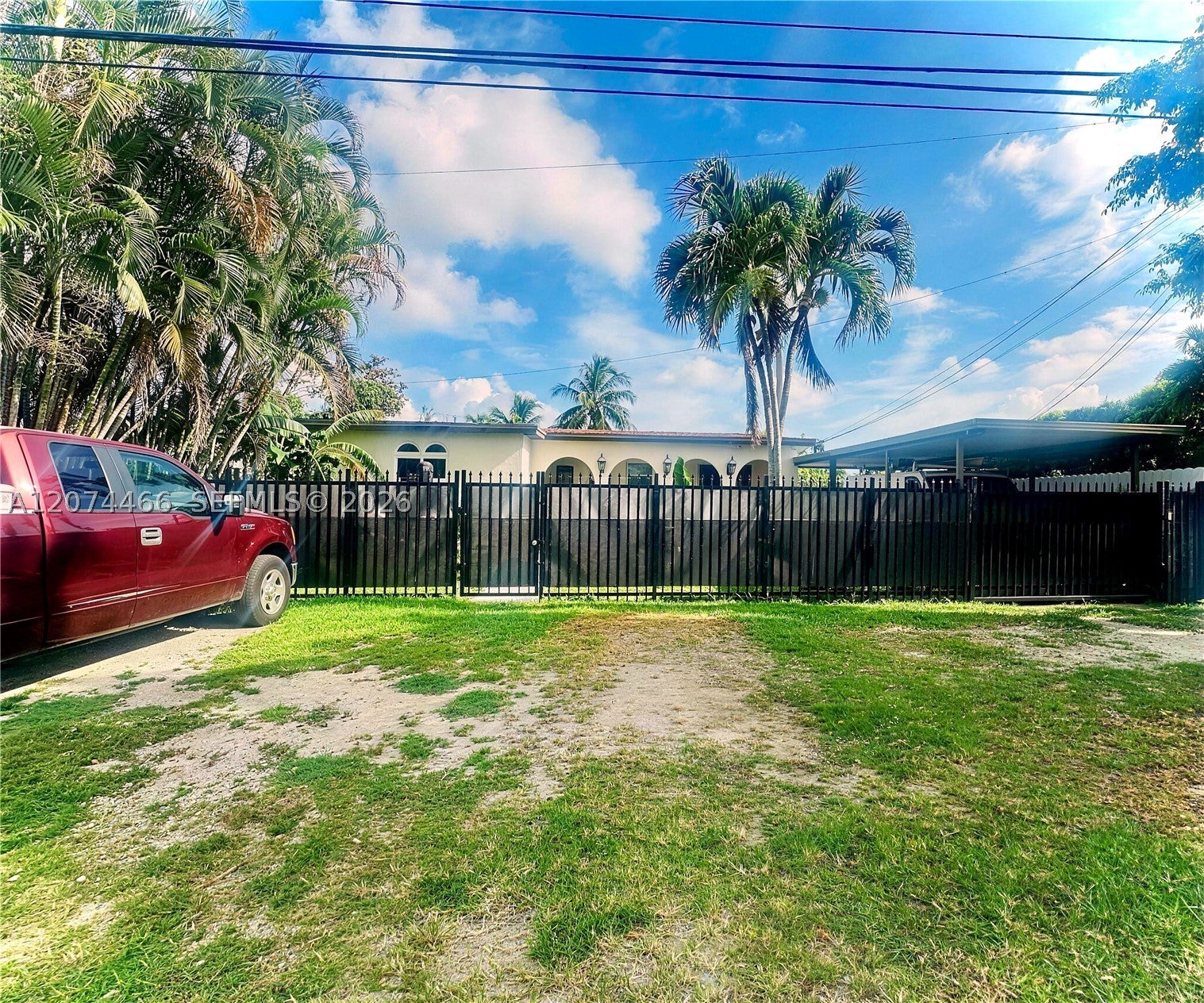 3351 NW 20th St
