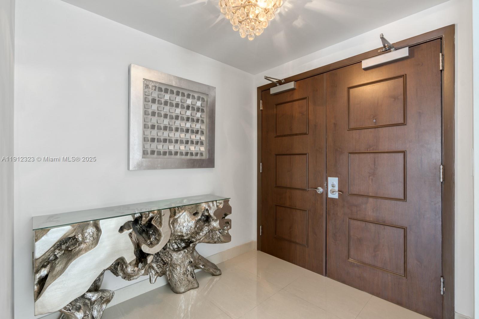 THE CARIBBEAN CONDO - Residential Lease