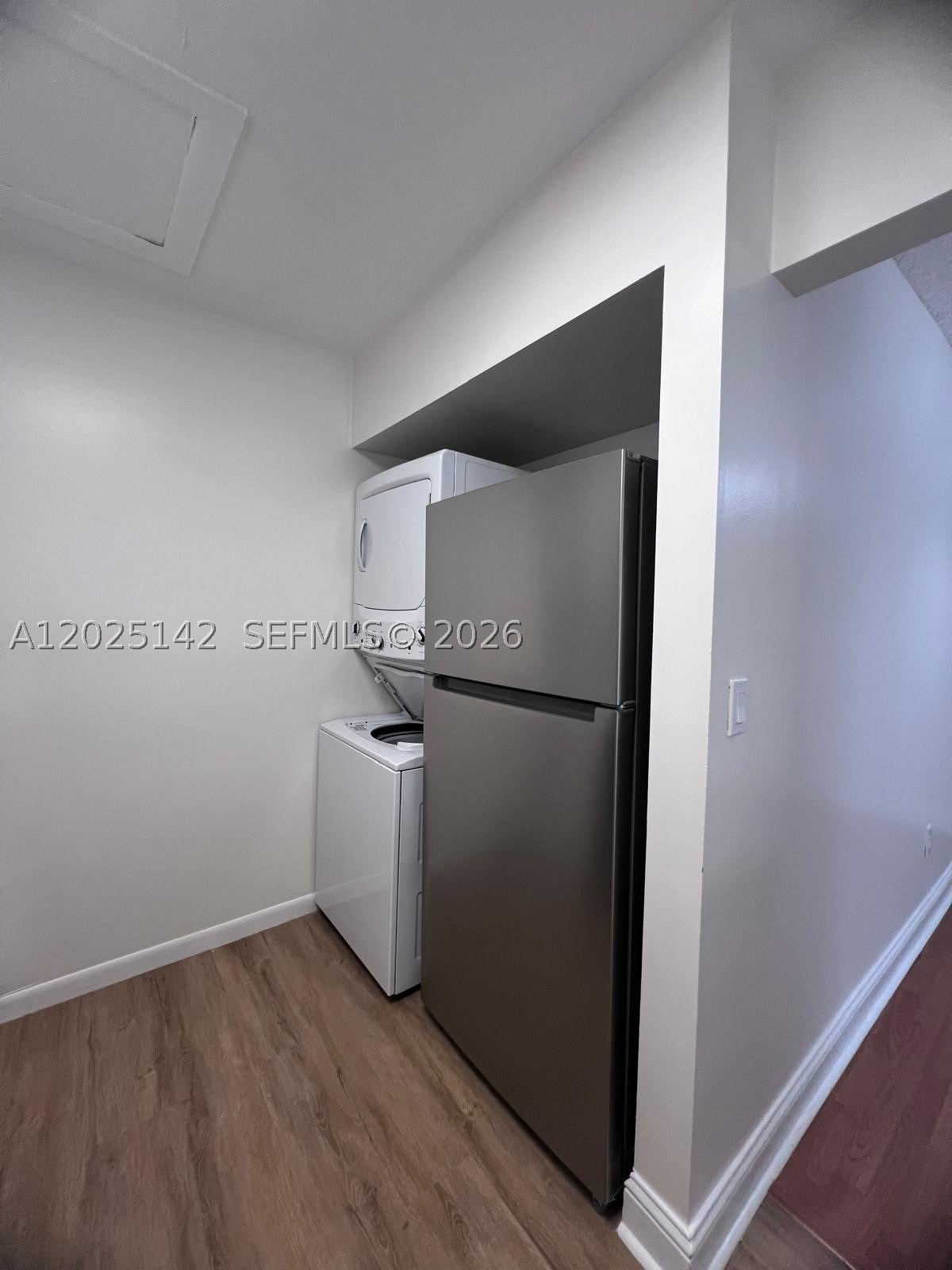2570 W 67th Pl 21-2