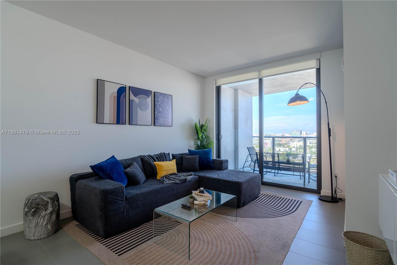 1600 NE 1st Ave 1412