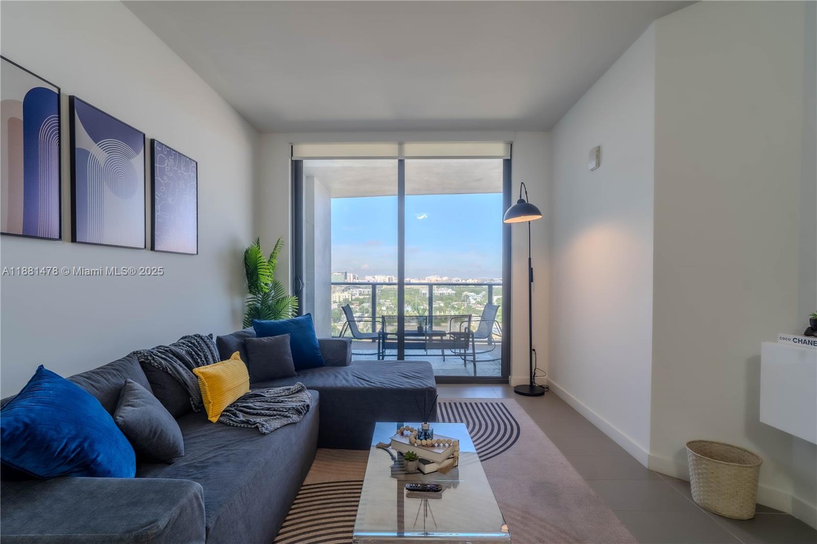 1600 NE 1st Ave 1412