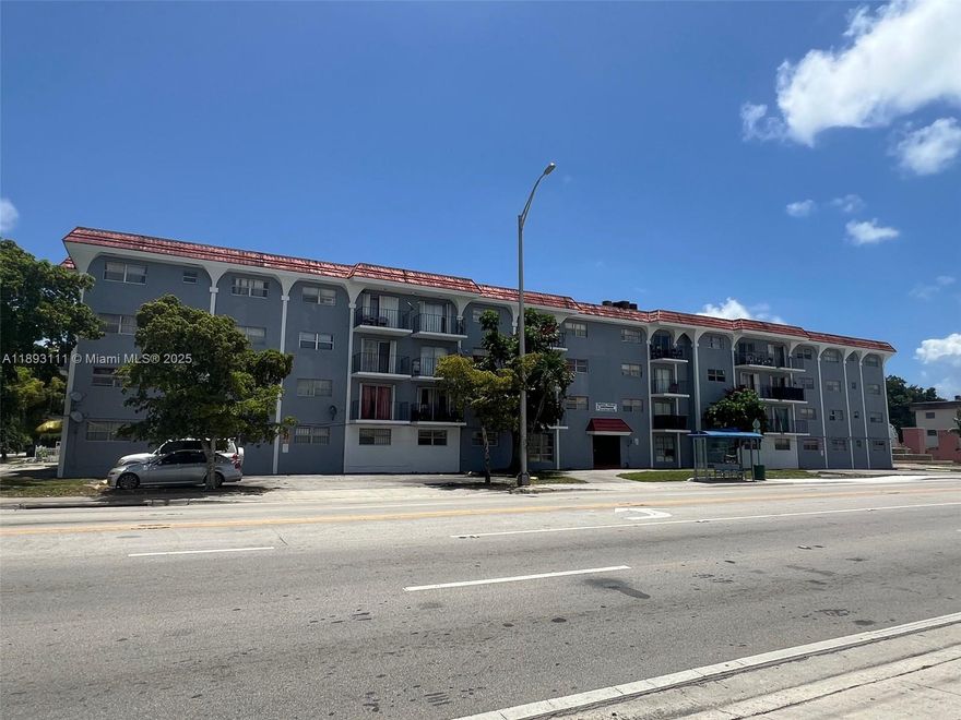 Updated 2 beds 1 bath condo for rent. Tiled throughout. Spacious bedrooms and balcony. Water is included with the rent. Condo offers laundry facility. Centrally located. Condo association approval required.