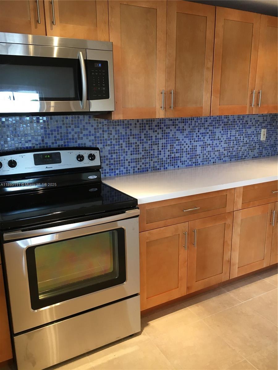 TROPICAL TERRACE CONDO - Residential Lease