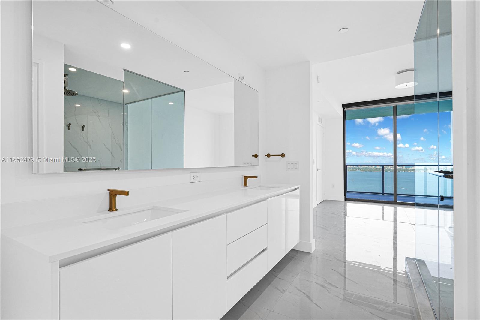 Aria Reserve Miami - Residential