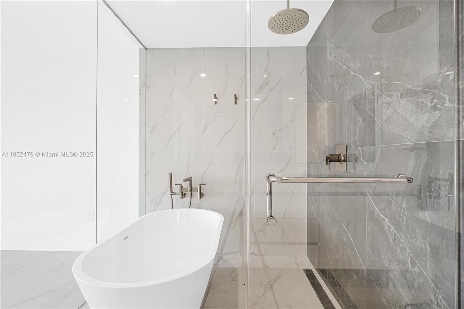 Aria Reserve Miami - Residential