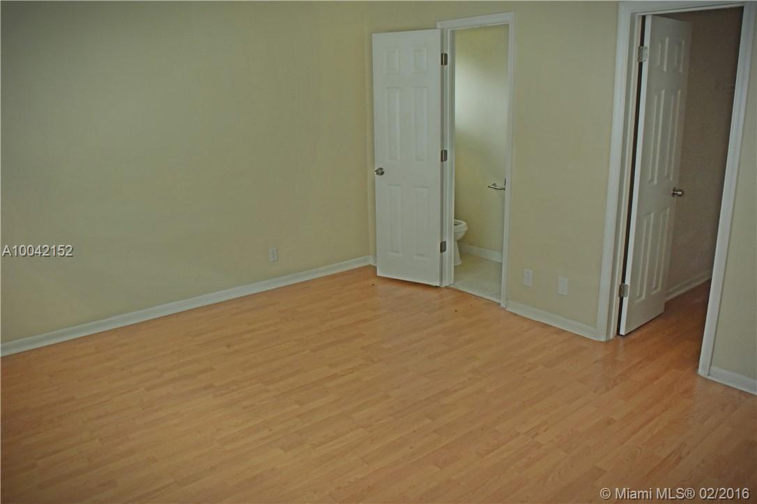 Ramblewood 76-49 B - Residential