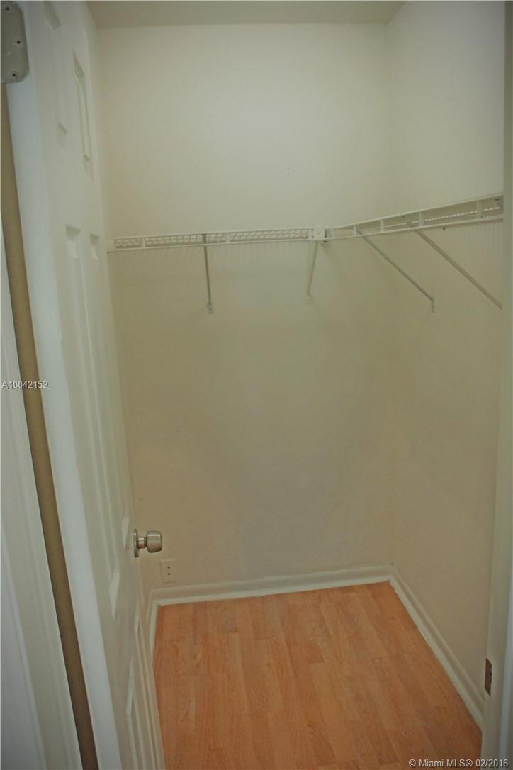 Ramblewood 76-49 B - Residential