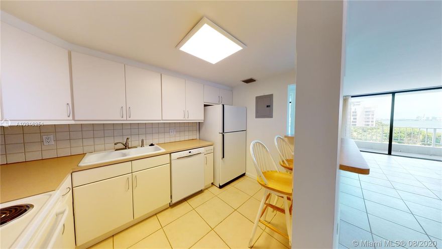 Beautiful 1 Bedroom & 2 and a half bath. Water view from every room. One of the best locations in Brickell, located in the heart of the financial district, away from traffic. 24 Hrs. Front desk service, Newly remodeled building, new pool, new tennis court, new barbecue area, Sauna, Social room, jacuzzi, updated common areas, and outdoor grounds, Gym, Boat dock rental available through management, running, biking, kayaking, covered parking. Guest parking. Sushi restaurant on the building, accordion hurricane shutters. NO PETS, NO SMOKERS.